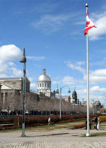 de la Commune Street